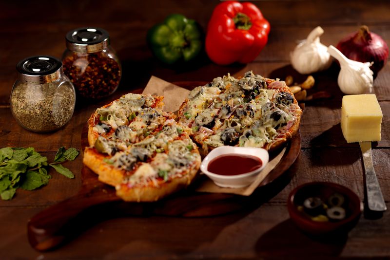 Giordanos Veggie Supreme Deep Dish Pizza
