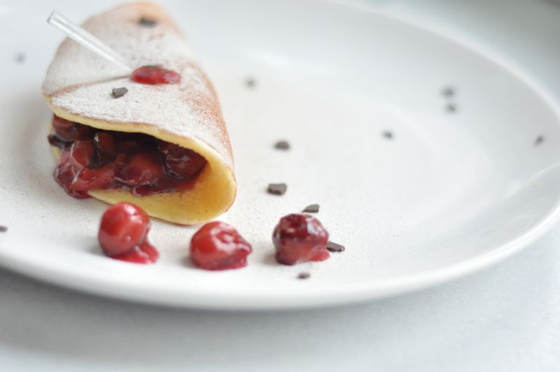 Giordanos Cannoli Dessert